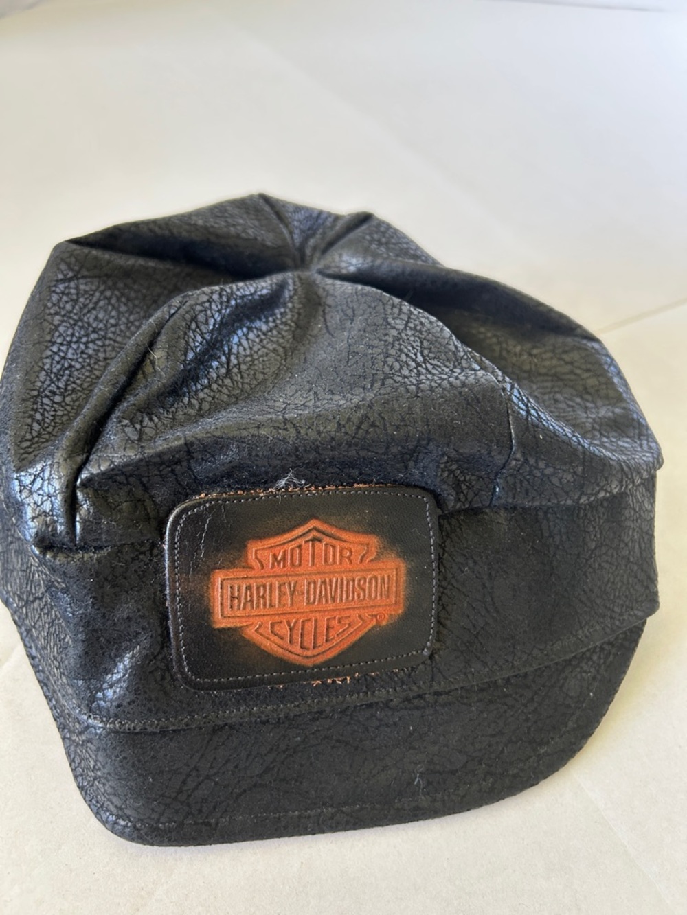HARLEY DAVIDSON BLACK VINTAGE TEXTERD LEATHER SHORT BRIM BIKER CAP WITH LOGO - Picture 4 of 12